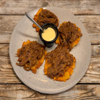 Patacón carne
